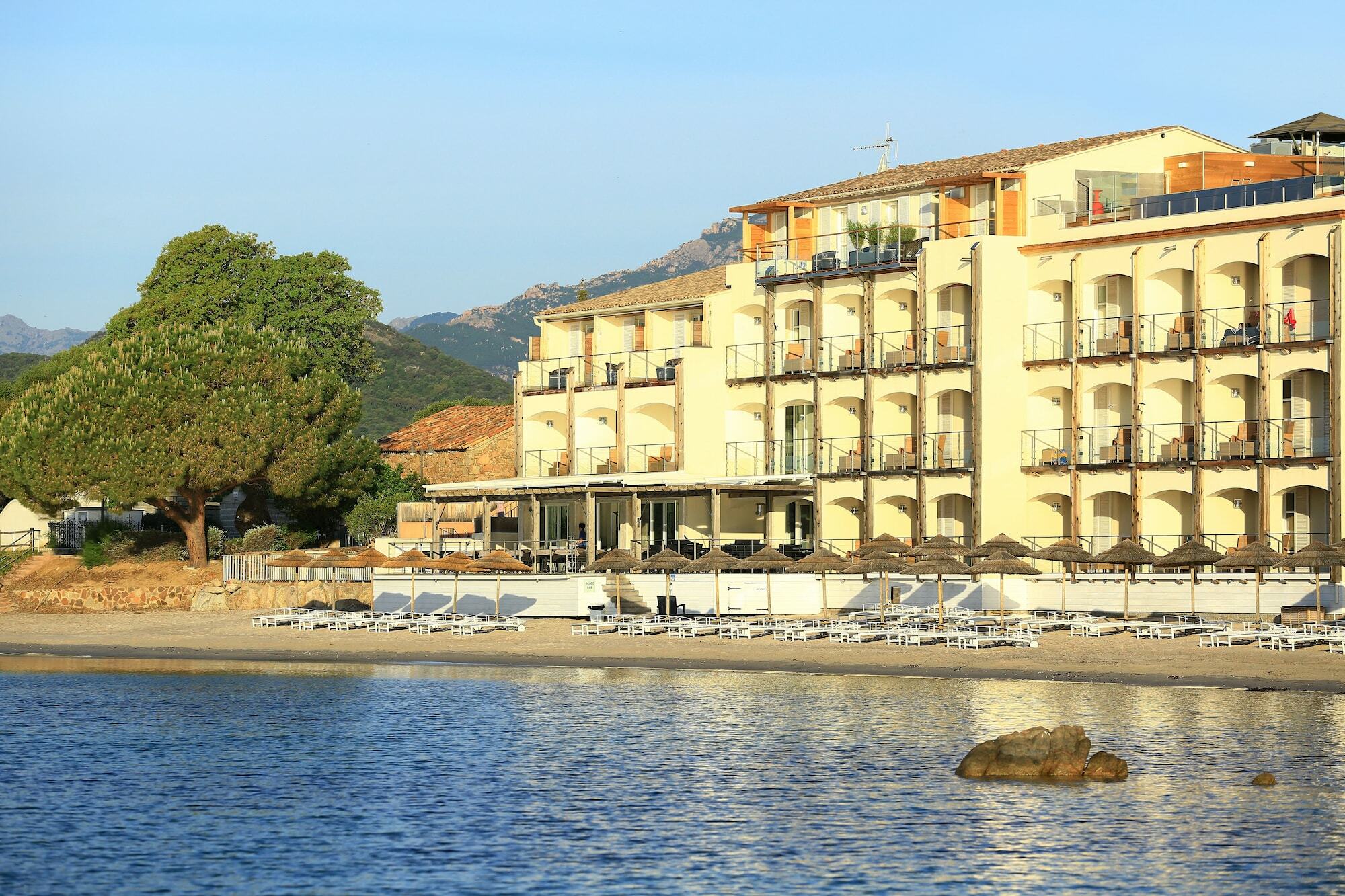 Le Pinarello Hotel Sainte-Lucie de Porto-Vecchio Buitenkant foto